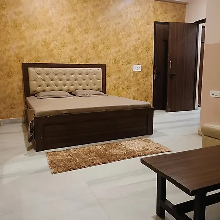 Mi Casa Sector 47 Apartment Gurgaon Exterior photo